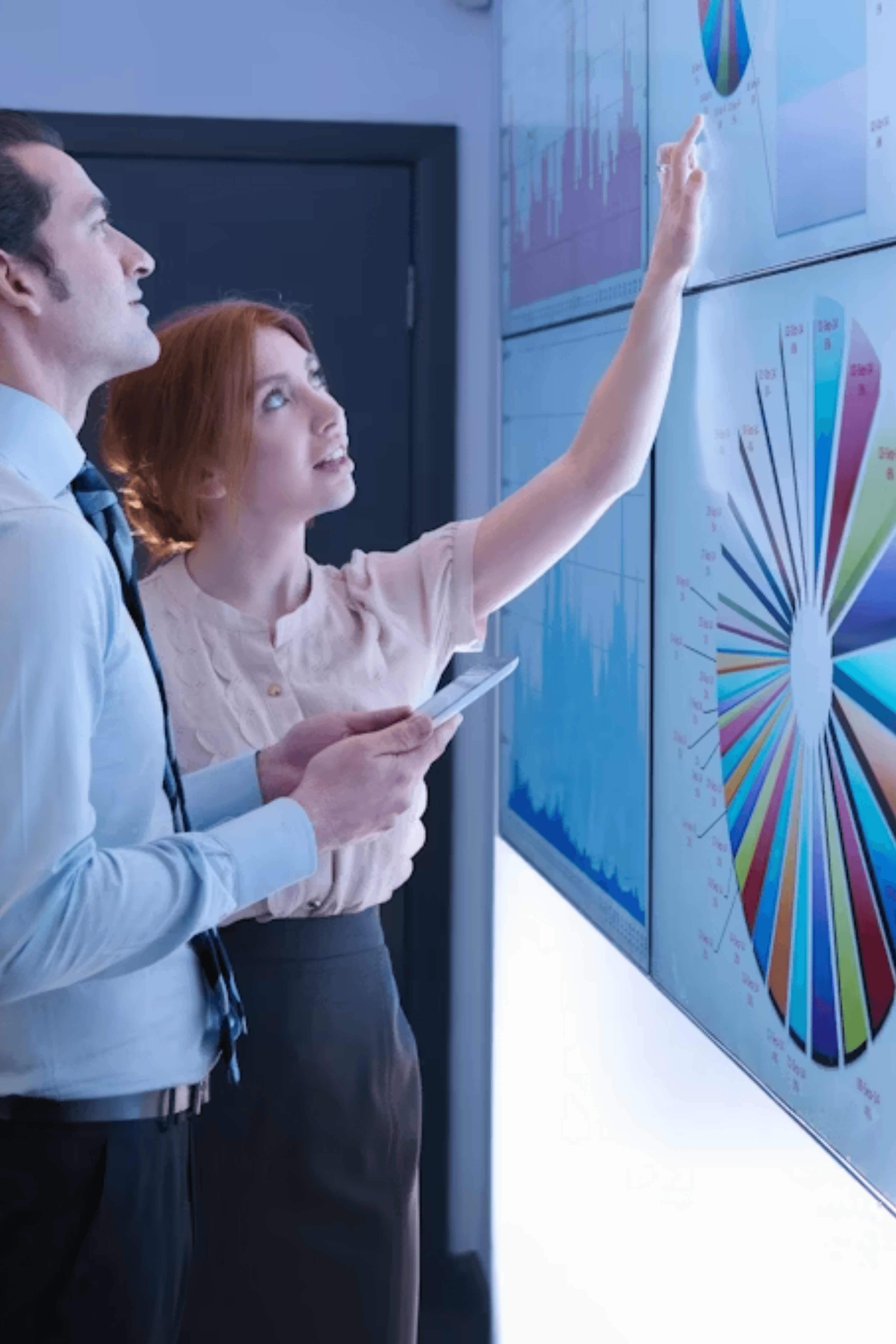 Designs data pipelines & storage solutions.